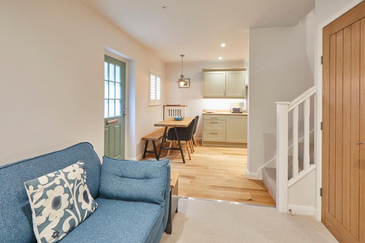 Host & Stay - Breckon Cottage Уитби Екстериор снимка